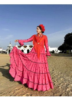 Traje garrotín fucsia