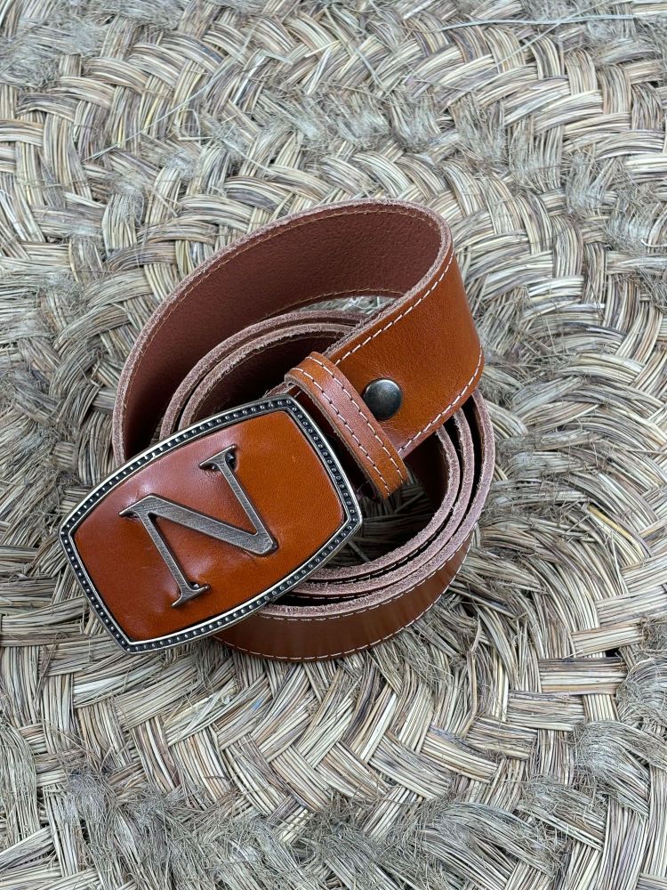 Hebilla rectangular forma oro viejo...