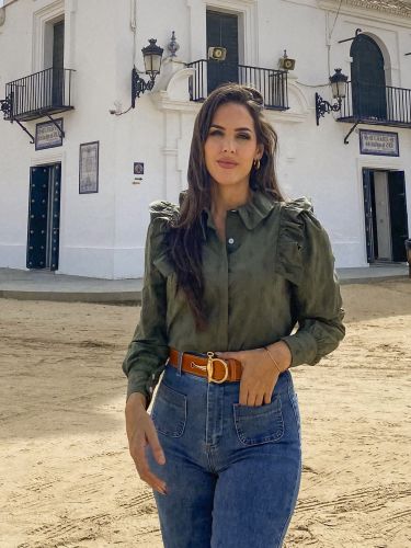 Blusa cervantes verde bordado rombos al tono