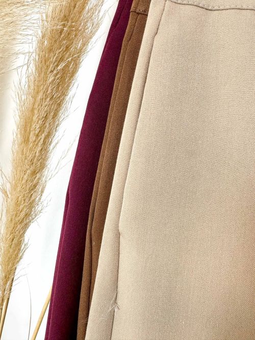 Pantalón traje marrón