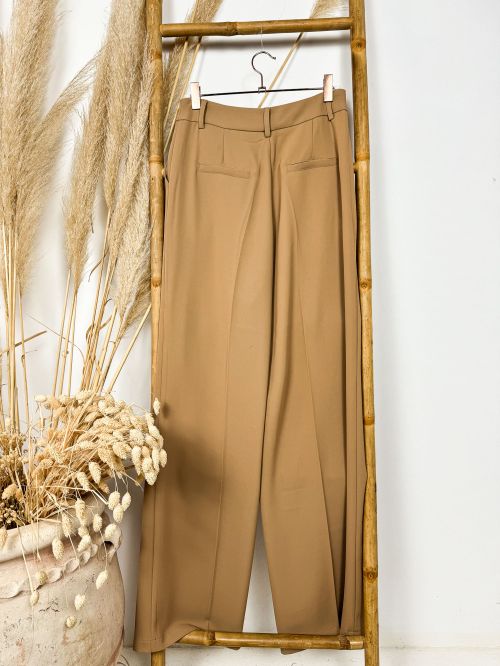 Pantalón palazzo pinza color camel
