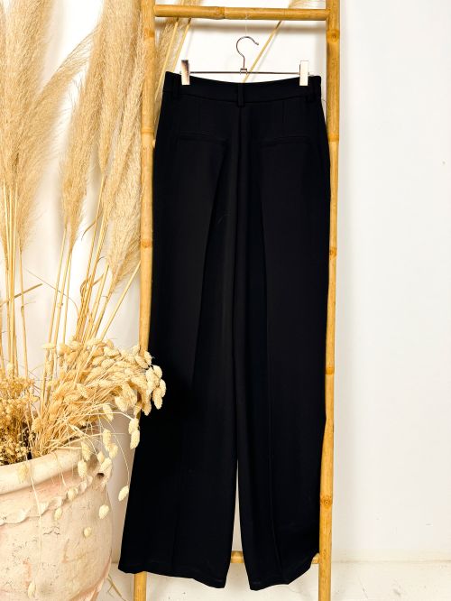 Pantalón palazzo pinza color negro