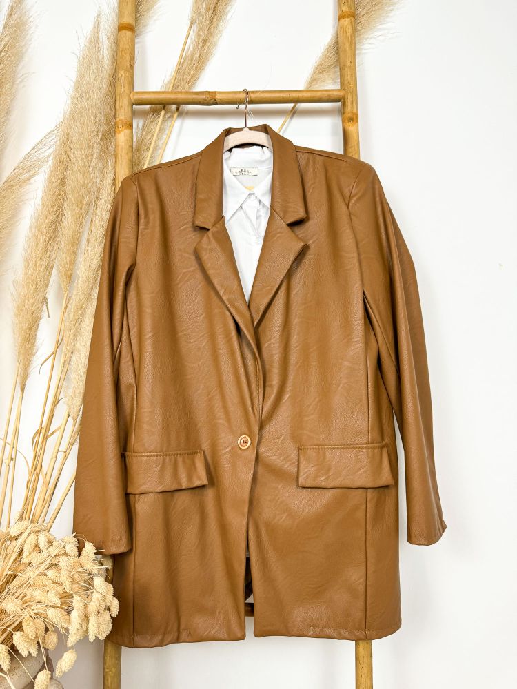 Blazer oversize camel polipiel