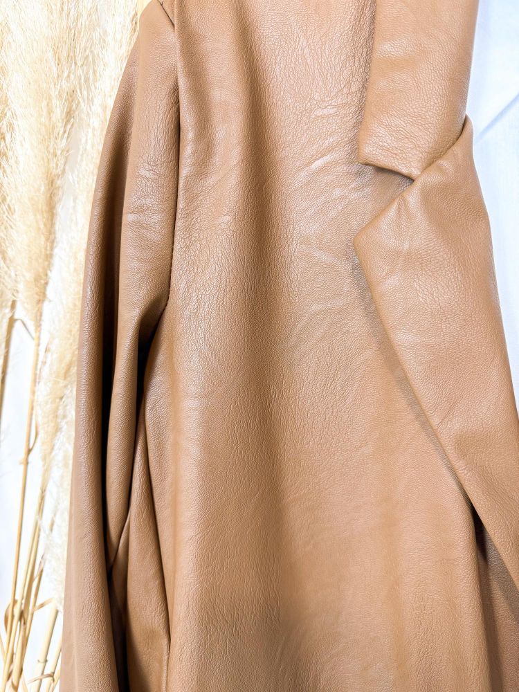 Blazer oversize camel polipiel Blazer oversize camel polipiel
