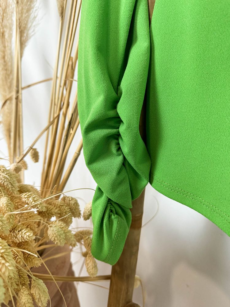 Camiseta cuello cisne cruzado