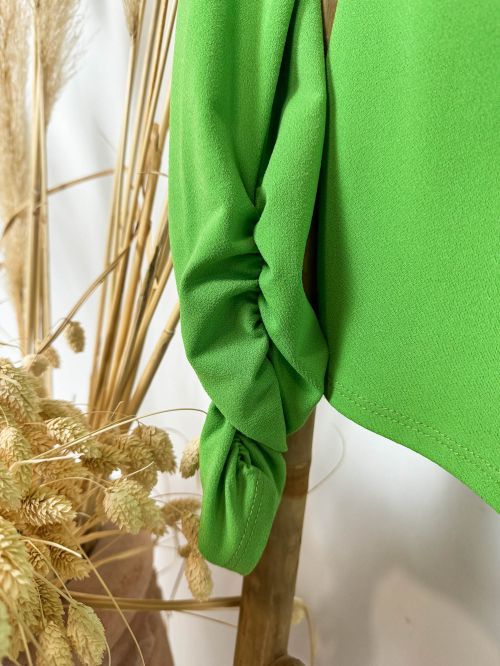 Camiseta cuello cisne cruzado