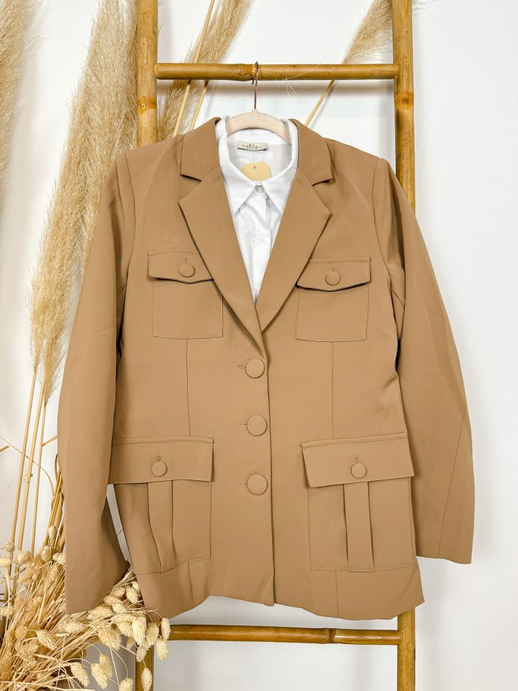 Blazer camel safari