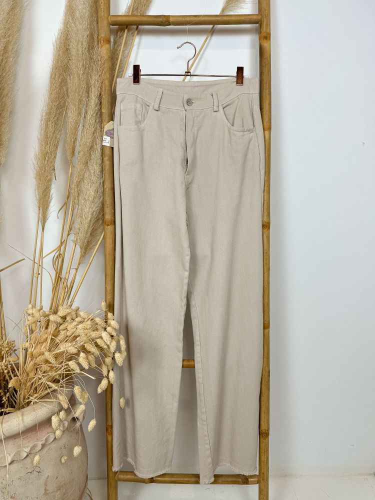 Pantalón vaquero taupe