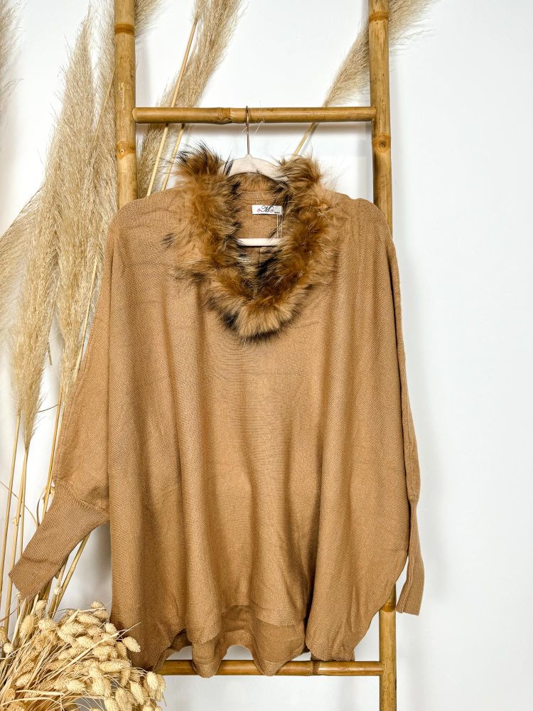 Jersey oversize camel cuello pelo