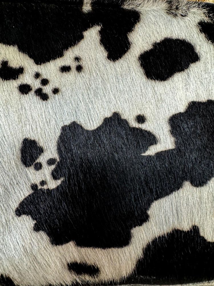 Bolso pequeño piel negra y pelo vaca