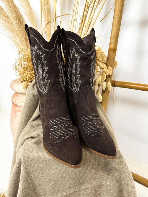 Bota cowboy intermedia marrón chocolate
