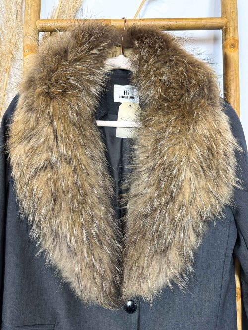 Cuello largo de pelo natural