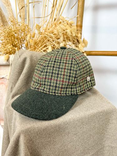 Gorra de visera verde pata de gallo