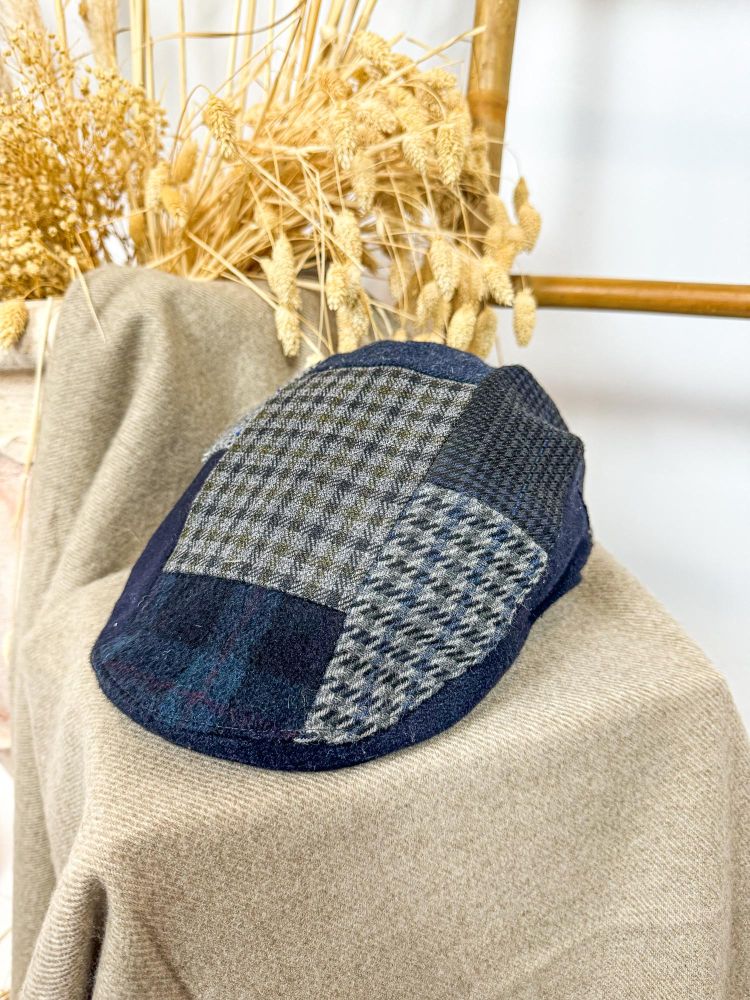 Gorra invierno azul cuadros patchwork