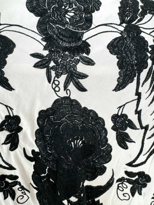 Mantón Beatriz blanco