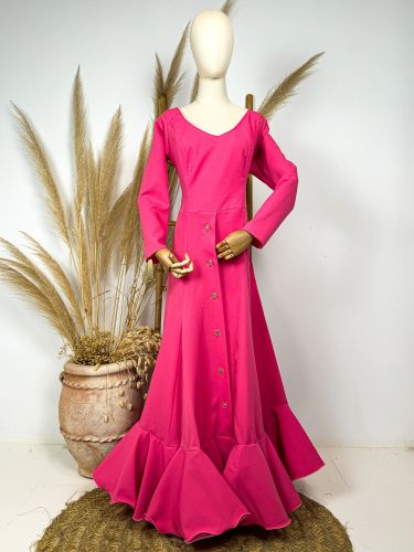 Traje flamenca rosa chicle de capa