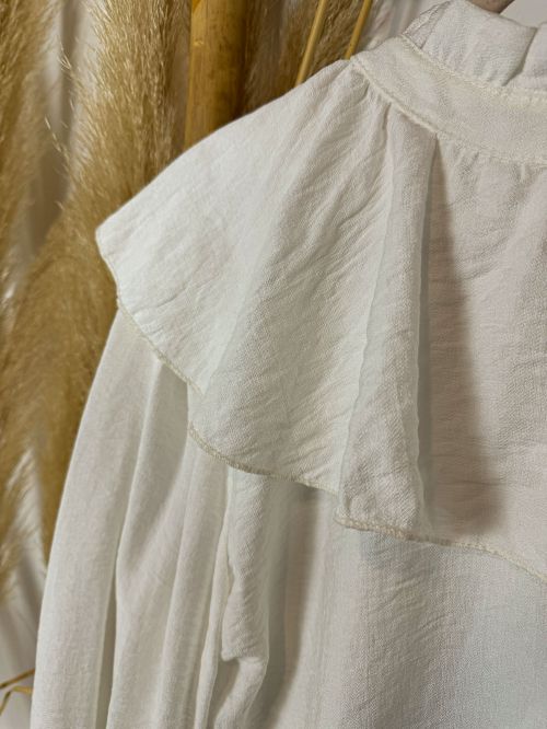 Blusa volantón blanca