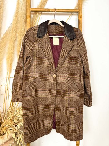 Abrigo paño combinado burdeos