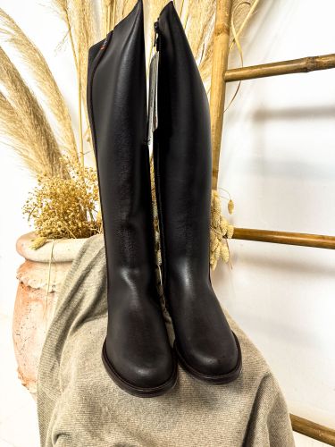 Boto de piel castaña clásica elástica modelo 273-LU 2