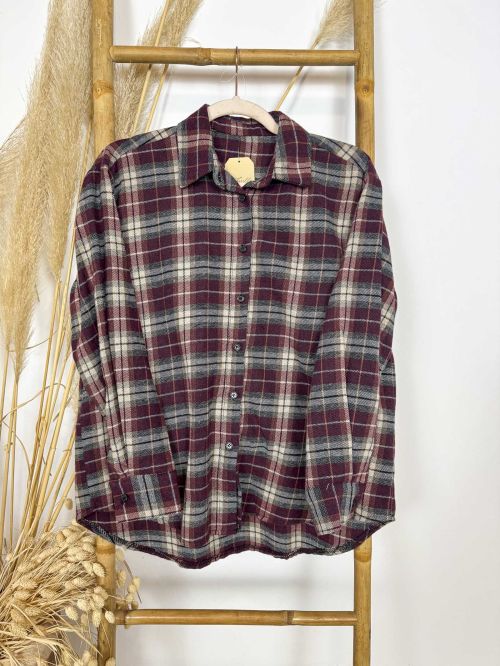 Blusa de paño cuadros burdeos