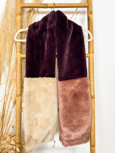 Bufanda tricolor de pelo rosa