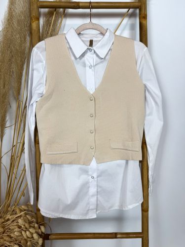 Chalequillo punto crudo botones esmaltados