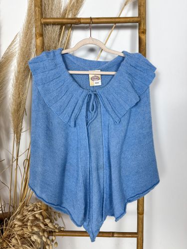 Capa de punto celeste cuello bebé