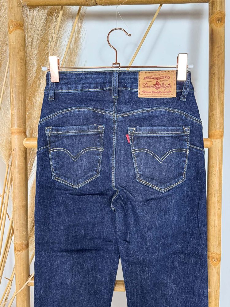 Jeans oscuro inspiración