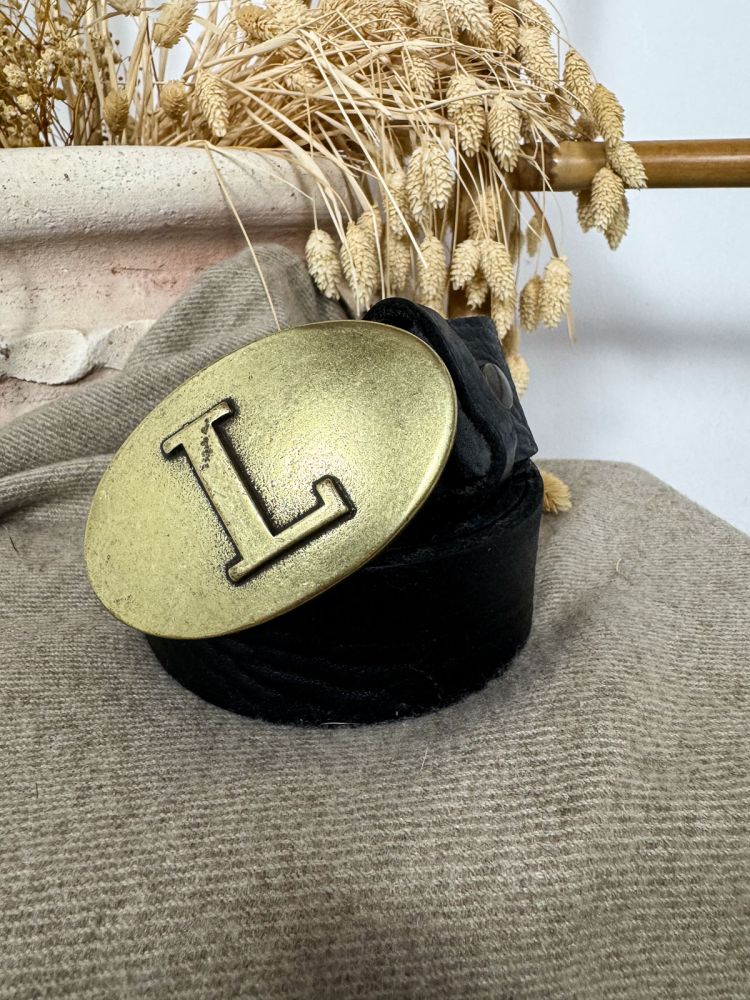 Hebilla chapón incial L