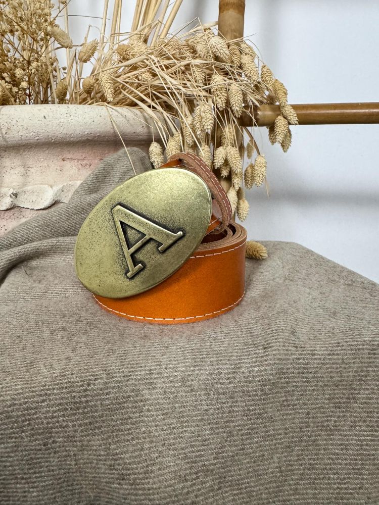 Hebilla chapón incial A Hebilla chapón incial A