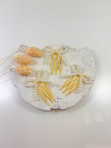 Peinecillo lazo pequeño perlas