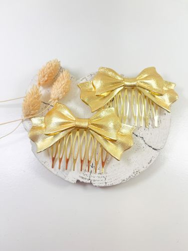 Peinecillo dorado maxi lazo