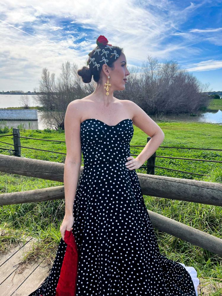 Traje Carla negro y blanco