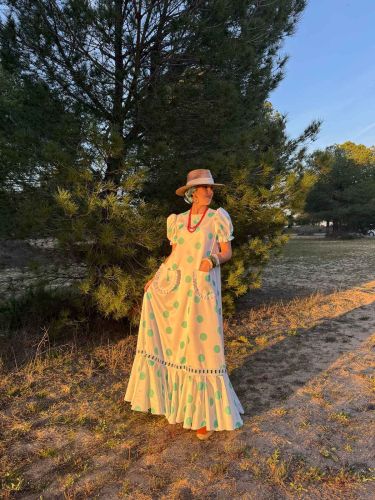 Bata Camila blanca con lunares verde agua 2