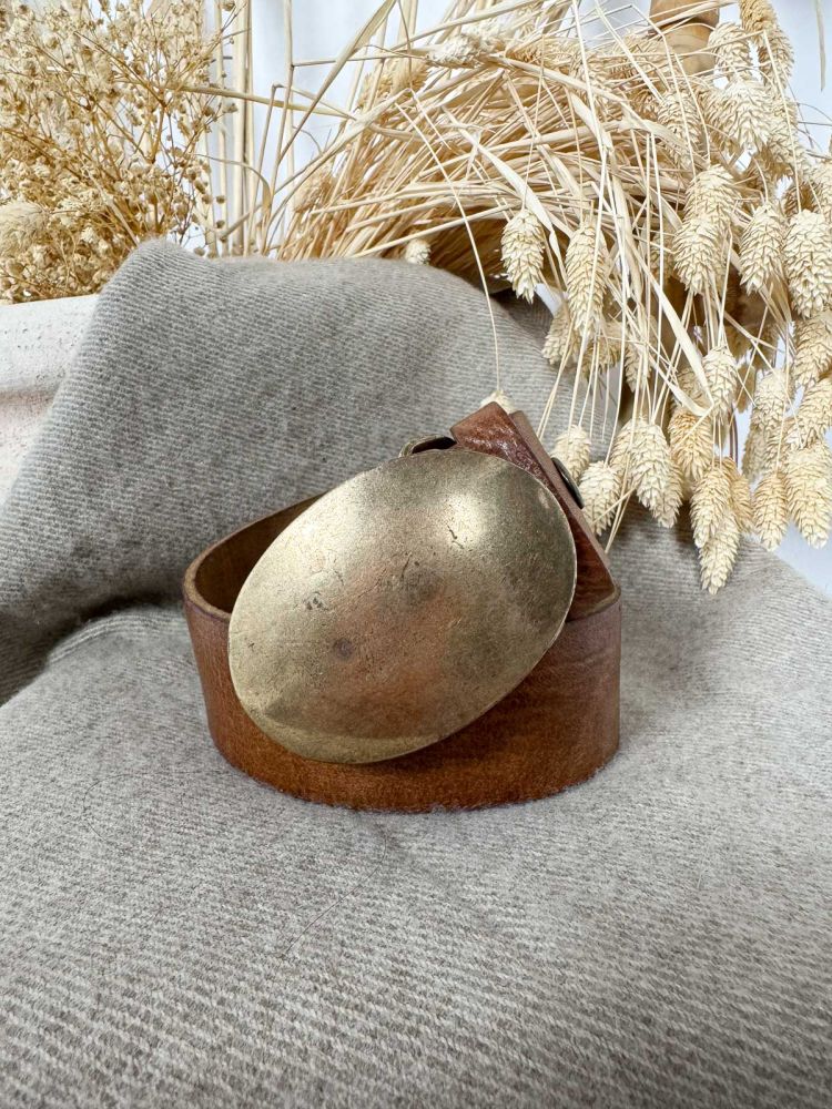 Hebilla ovalada chapón oro viejo