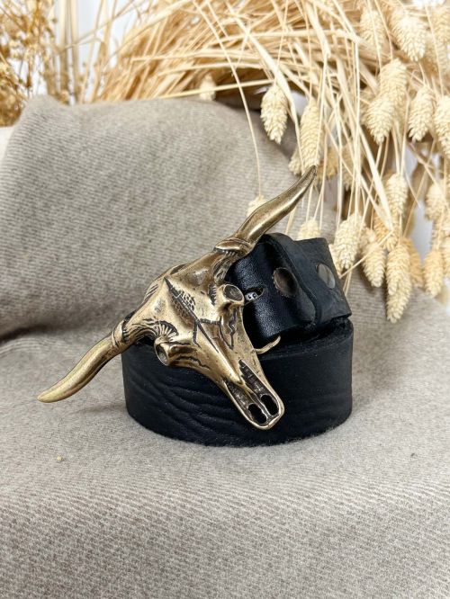 Hebilla cráneo gigante