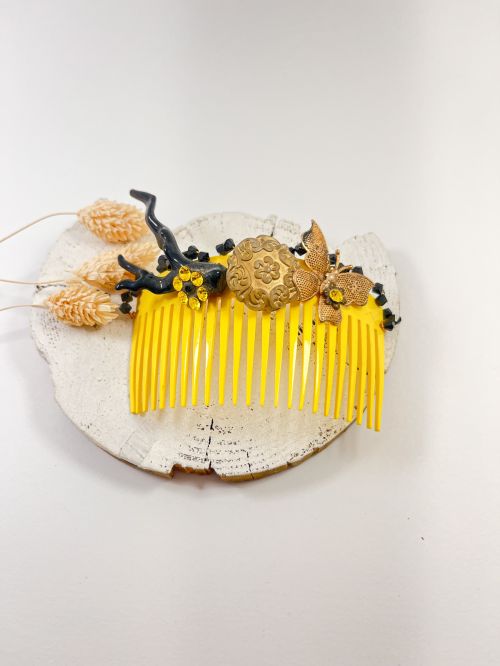 Peinecillo Maite Cárdenas amarillo y negro