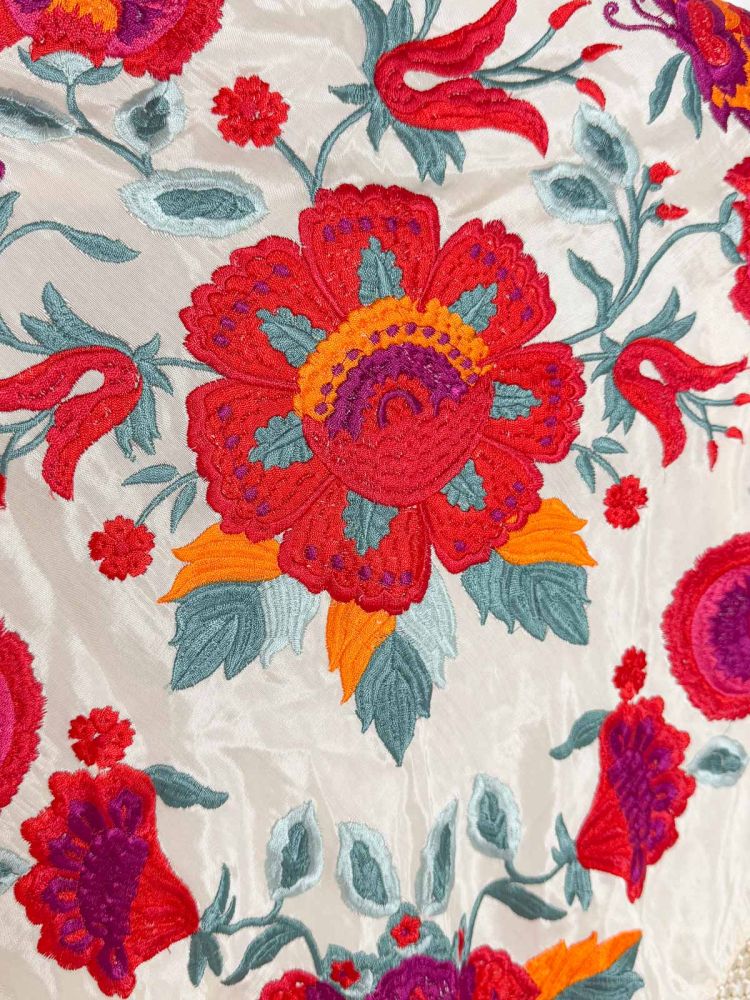 Mantón seda Araceli crudo