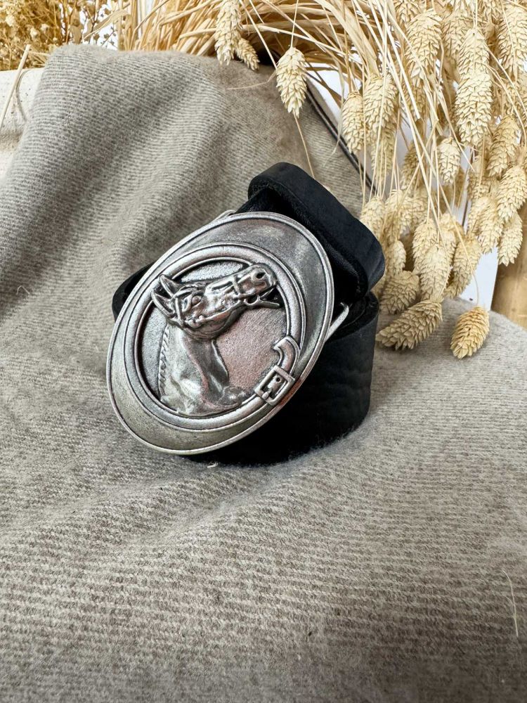 Hebilla ovalada caballo plata