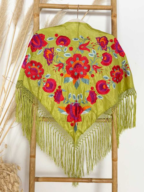 Mantón seda Araceli verde manzana