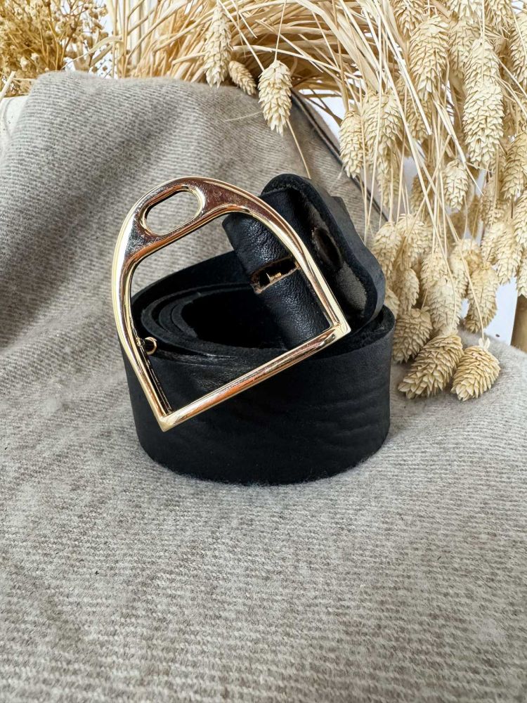 Hebilla estribo dorado Hebilla estribo dorado