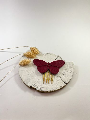 Peinecillo resina mariposa plana burdeos