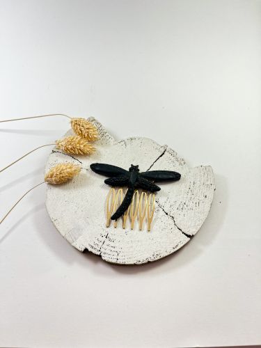 Peinecillo resina libélula grande negra