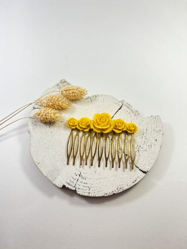 Peinecillo resina 5 rosas amarillo