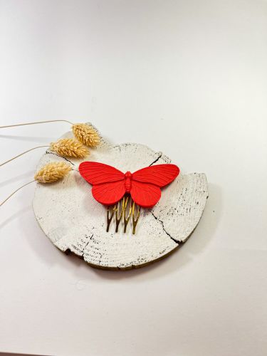 Peinecillo resina mariposa plana coral