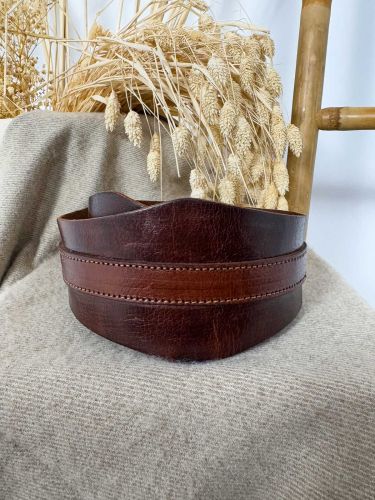 Fajín castaño fino