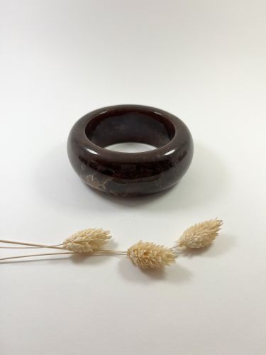 Pulsera de resina marrón 2