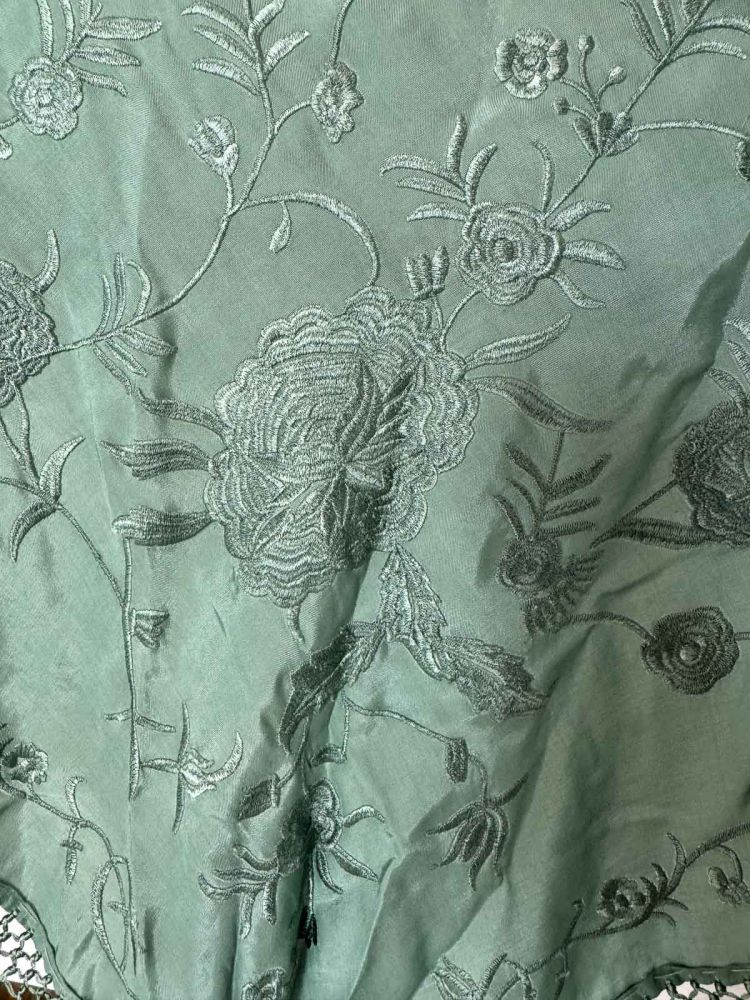 Mantón seda Lucía verde menta
