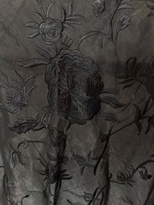 Mantón seda Lucía negro