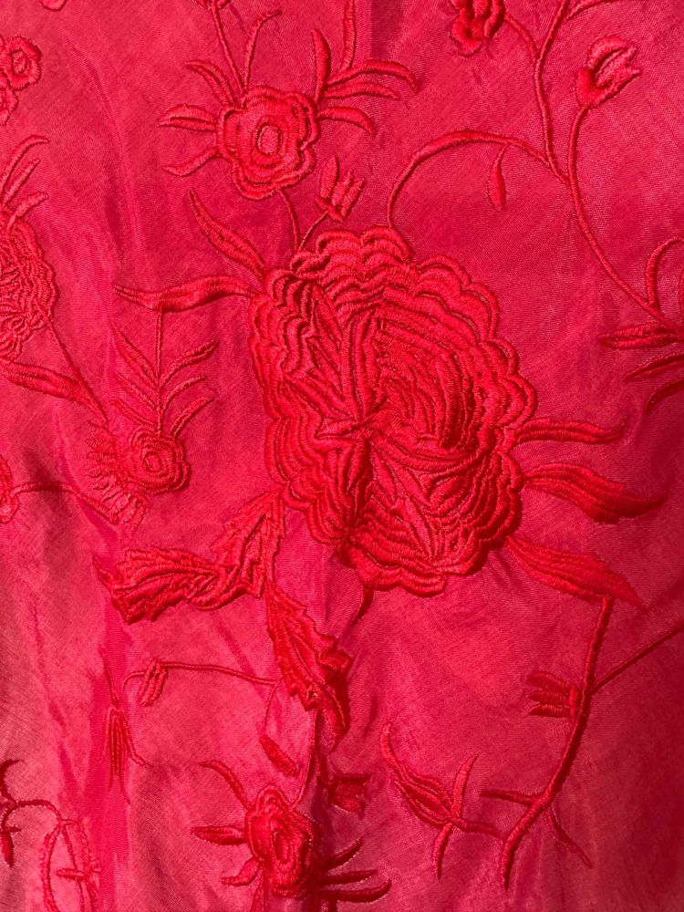 Mantón seda Lucía rojo sangre